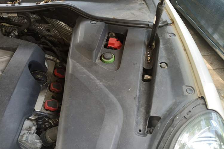 Used Porsche Cayenne 2016 Cayenne 3.0T Engine Bay Left