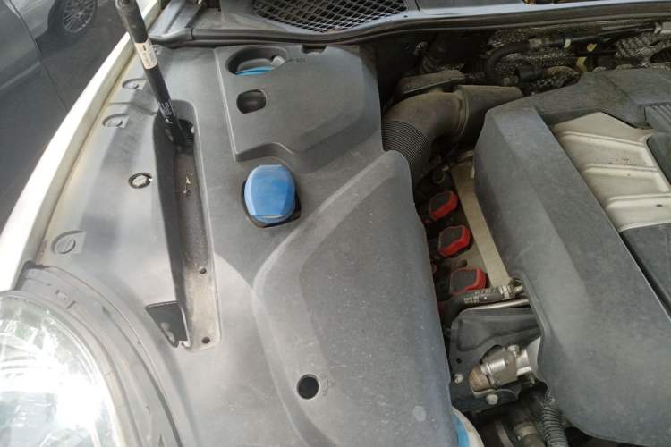 Used Porsche Cayenne 2016 Cayenne 3.0T Engine Bay Right