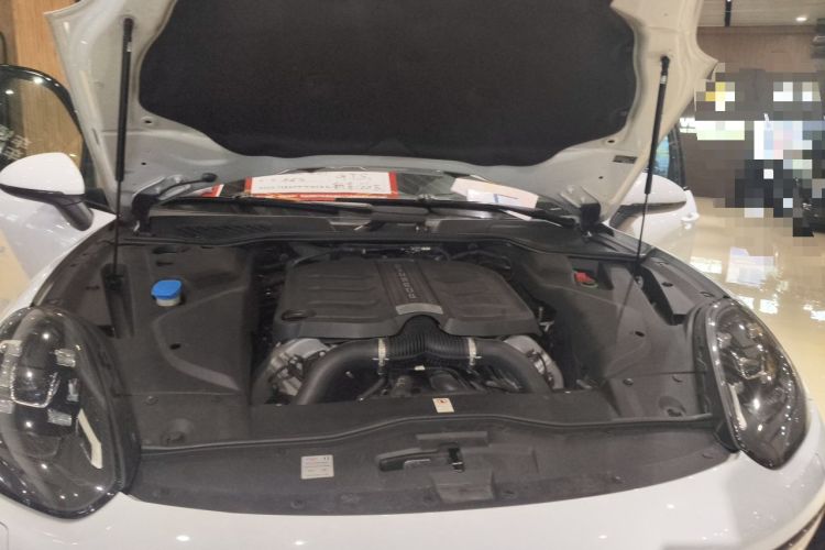 Used Porsche Cayenne 2016 Cayenne GTS 3.6T Engine Bay
