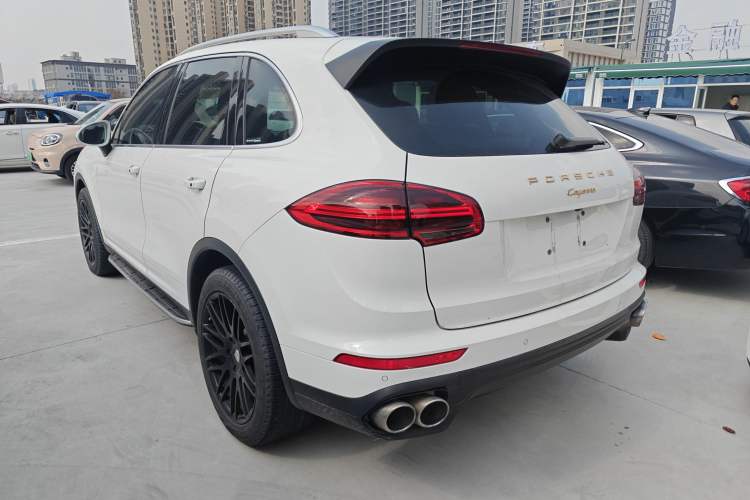 Used Porsche Cayenne 2016 Cayenne 3.0T Exterior 2