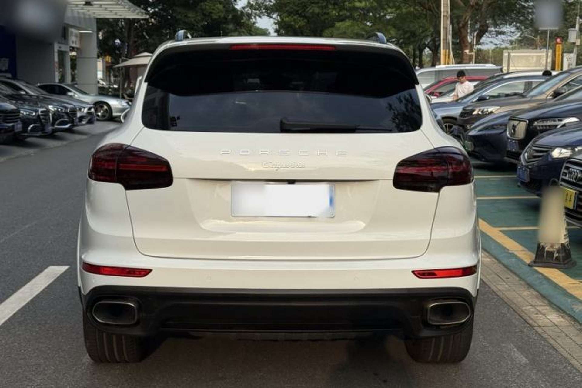 Used Porsche Cayenne 2016 Cayenne Platinum Edition 3.0T Exterior 4