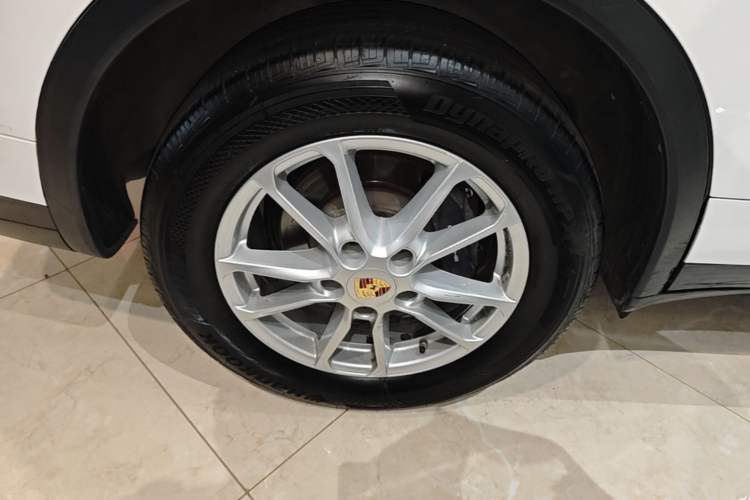 Used Porsche Cayenne 2016 Cayenne 3.0T Exterior 5