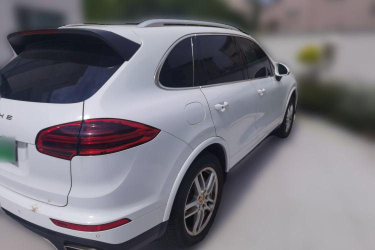 Used Porsche Cayenne 2016 Cayenne Platinum Edition 3.0T Exterior 5