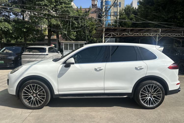 Used Porsche Cayenne 2016 Cayenne 3.0T Exterior 7