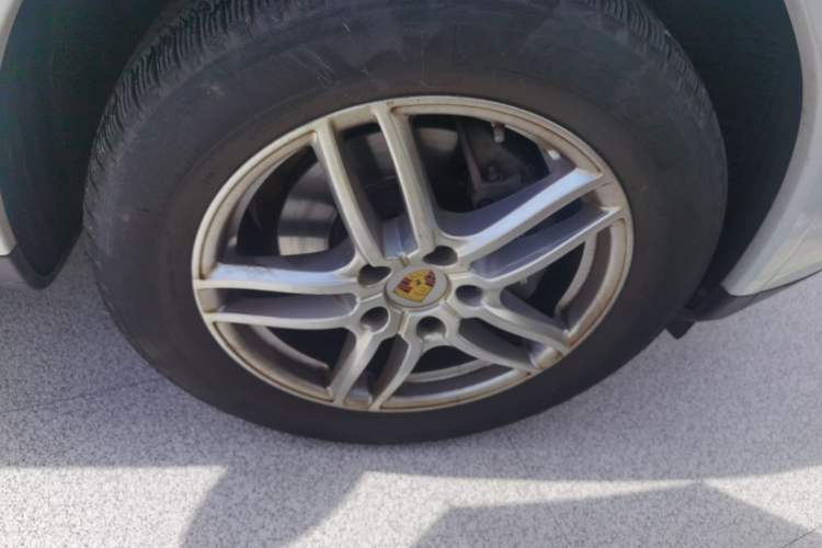 Used Porsche Cayenne 2016 Cayenne Platinum Edition 3.0T Exterior 7