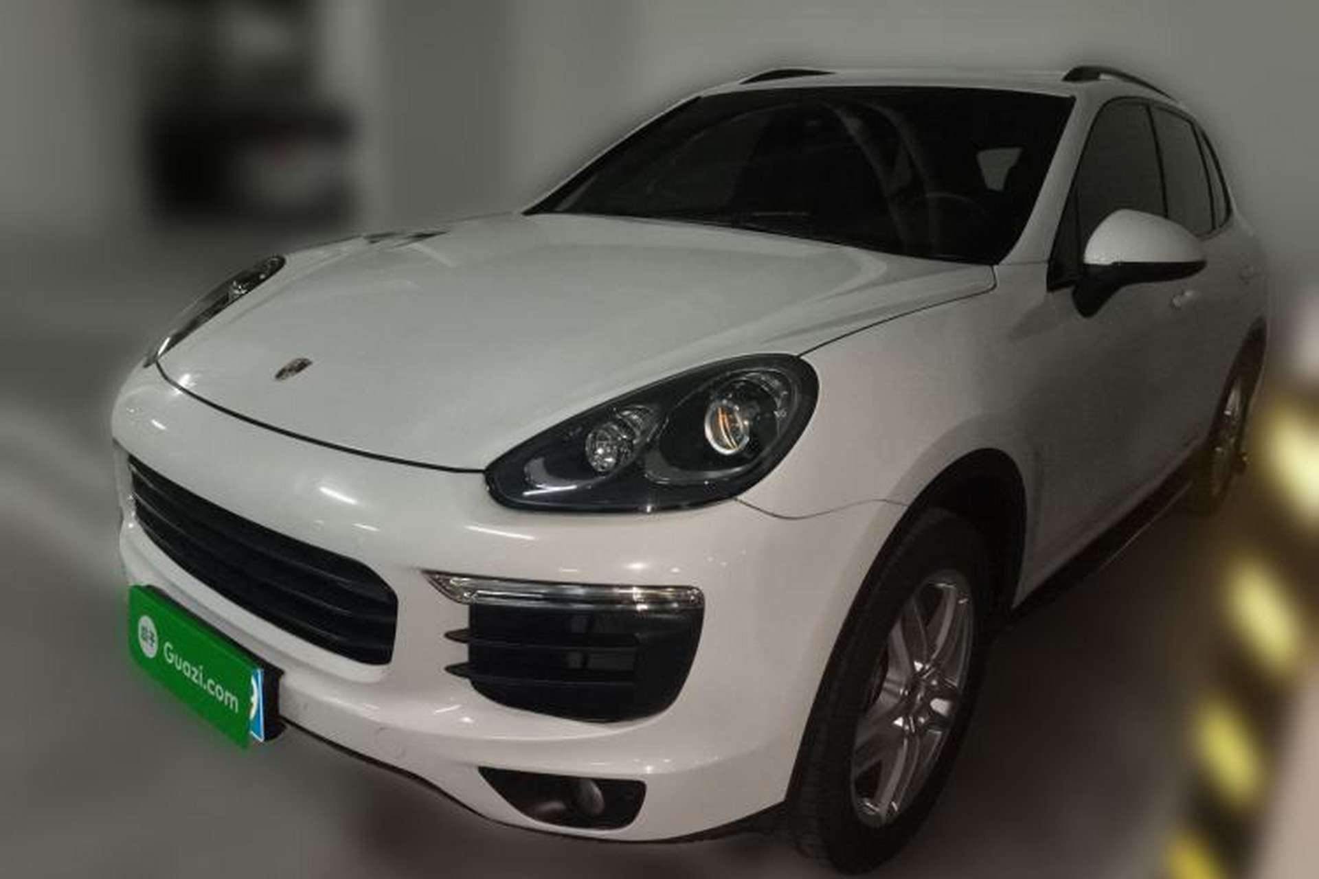 Used Porsche Cayenne 2016 Cayenne 3.0T Front Left 45 Deg