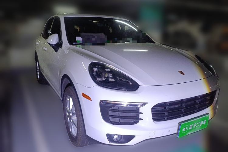 Used Porsche Cayenne 2016 3.6 V6 U.S. specification Front Right 45 Deg