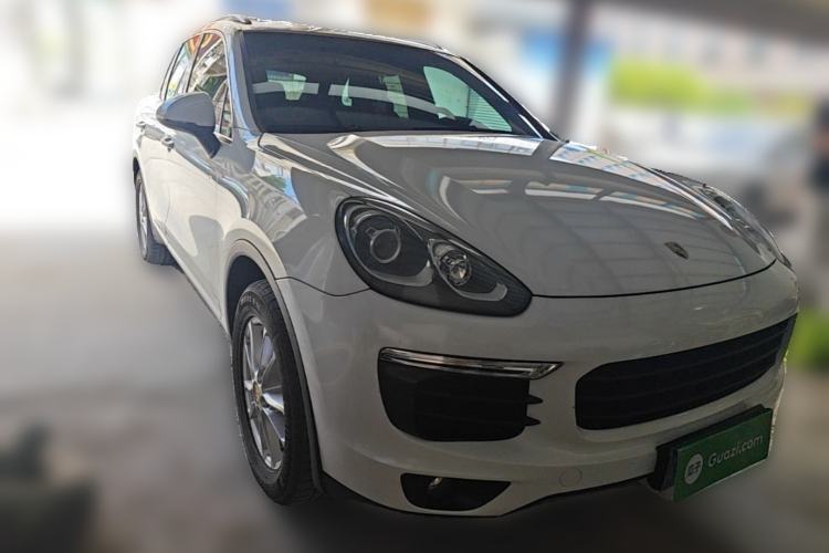 Used Porsche Cayenne 2016 Cayenne 3.0T Front Right 45 Deg