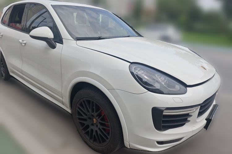 Used Porsche Cayenne 2016 Cayenne GTS 3.6T Front Right 45 Deg