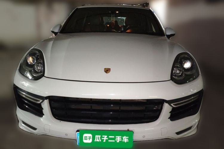Used Porsche Cayenne 2016 Cayenne Platinum Edition 3.0T Front