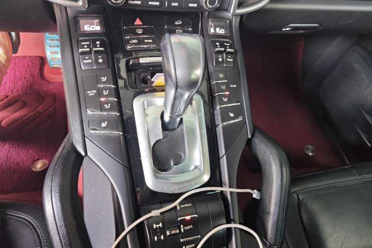 Used Porsche Cayenne 2016 Cayenne 3.0T Gear Lever