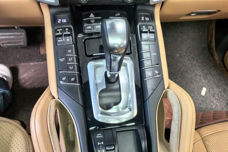 Used Porsche Cayenne  Gear Lever