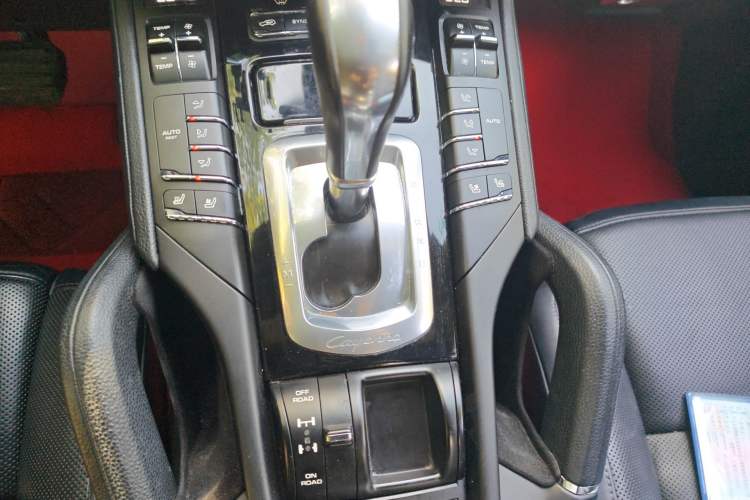 Used Porsche Cayenne  Gear Lever