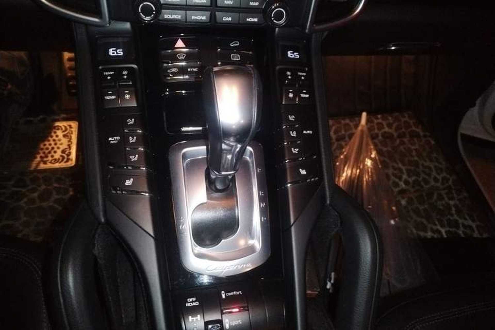 Used Porsche Cayenne 2016 Cayenne 3.0T Gear Lever
