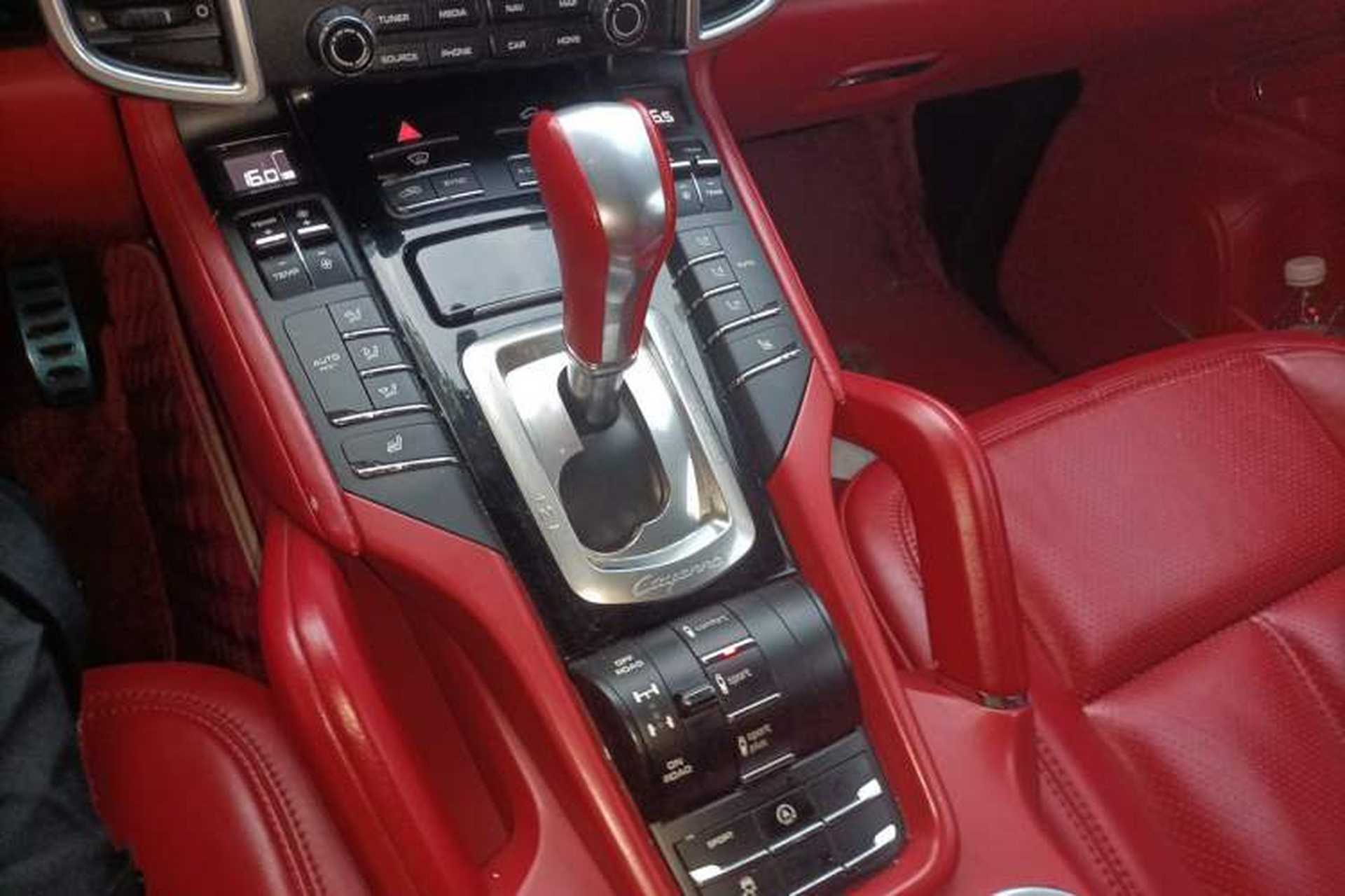 Used Porsche Cayenne 2016 Cayenne 3.0T Gear Lever