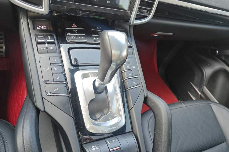 Used Porsche Cayenne 2016 Cayenne 3.0T Gear Lever