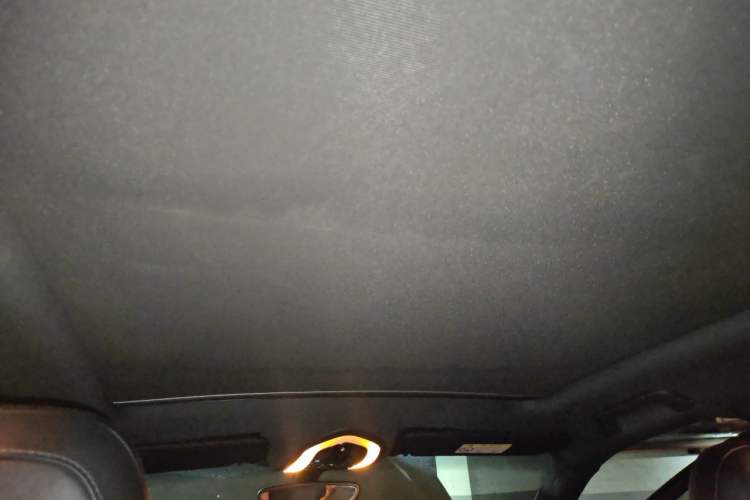 Used Porsche Cayenne 2016 Cayenne Platinum Edition 3.0T Headliner