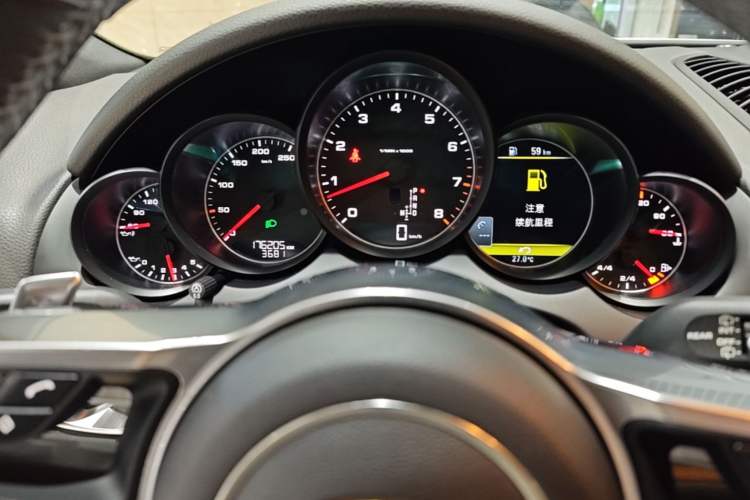 Used Porsche Cayenne 2016 Cayenne 3.0T Instrument Cluster