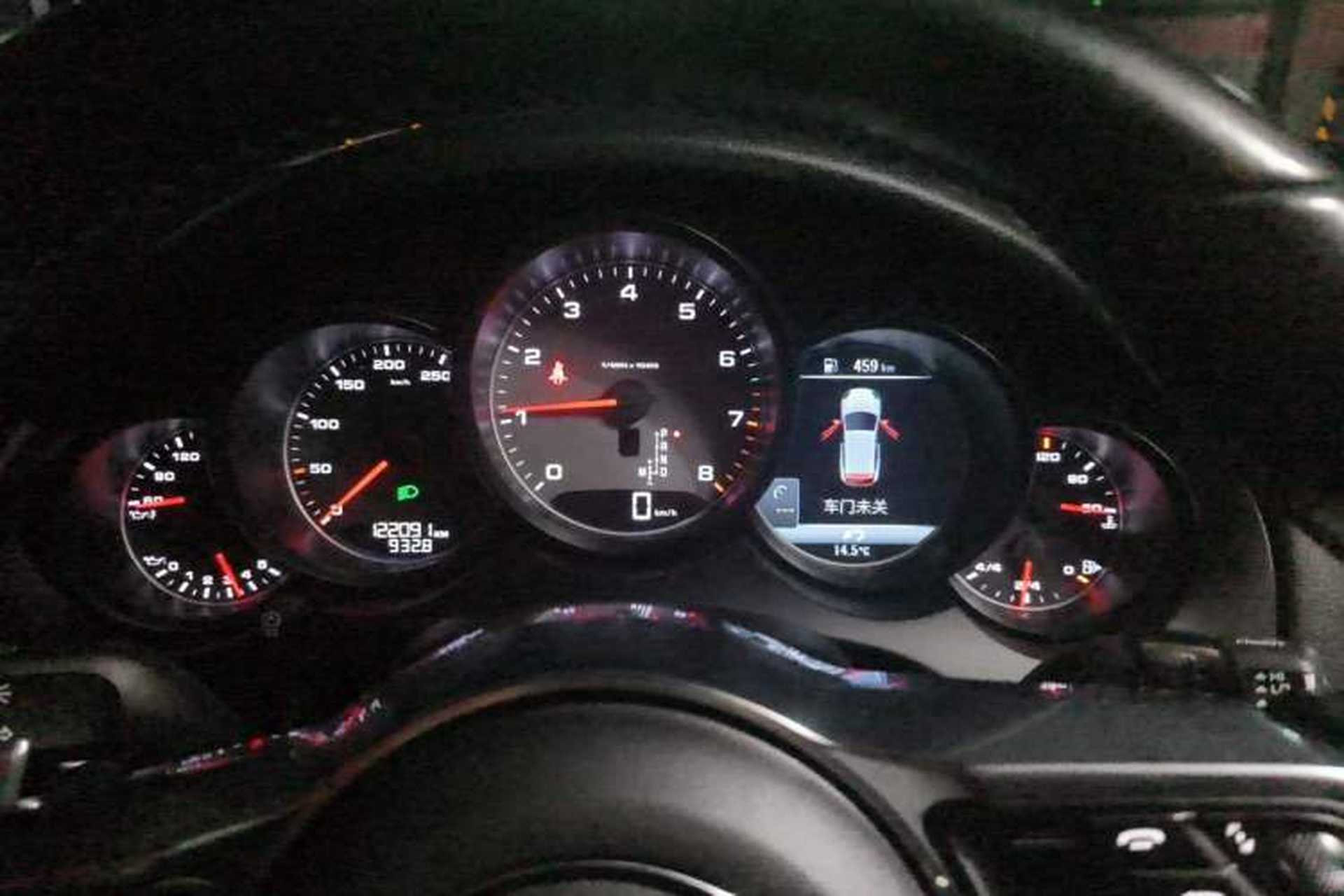 Used Porsche Cayenne 2016 Cayenne S 3.6T Instrument Cluster