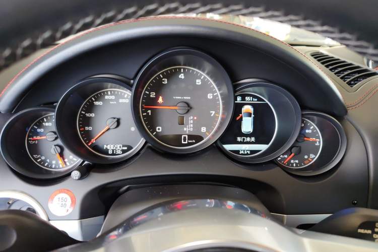 Used Porsche Cayenne 2016 Cayenne Platinum Edition 3.0T Instrument Cluster