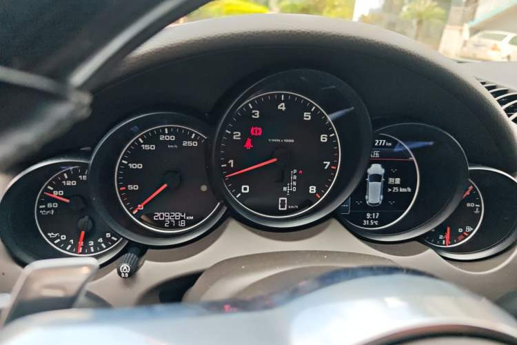 Used Porsche Cayenne 2016 Cayenne 3.0T Instrument Cluster
