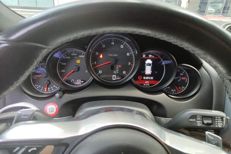 Used Porsche Cayenne 2016 Cayenne 3.0T Instrument Cluster