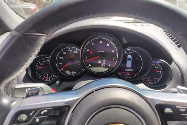 Used Porsche Cayenne 2016 Cayenne 3.0T Instrument Cluster