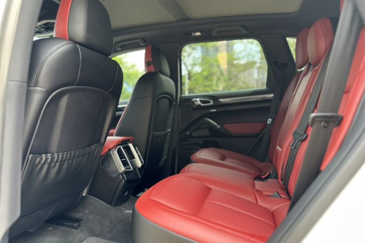 Used Porsche Cayenne 2016 Cayenne 3.0T Interior 1