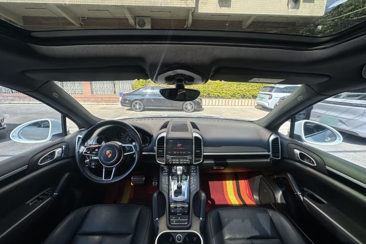Used Porsche Cayenne 2016 Cayenne 3.0T Interior 2