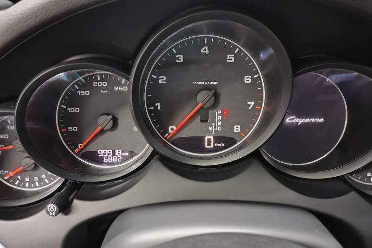 Used Porsche Cayenne 2016 Cayenne 3.0T Interior 4