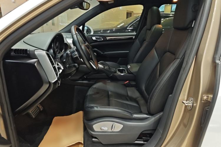 Used Porsche Cayenne 2016 Cayenne 3.0T Left Front Seat