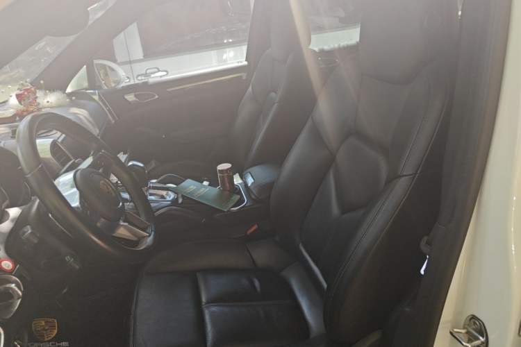 Used Porsche Cayenne 2016 Cayenne 3.0T Left Front Seat