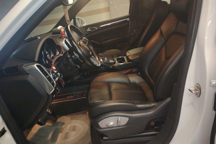 Used Porsche Cayenne 2016 Cayenne 3.0T Left Front Seat