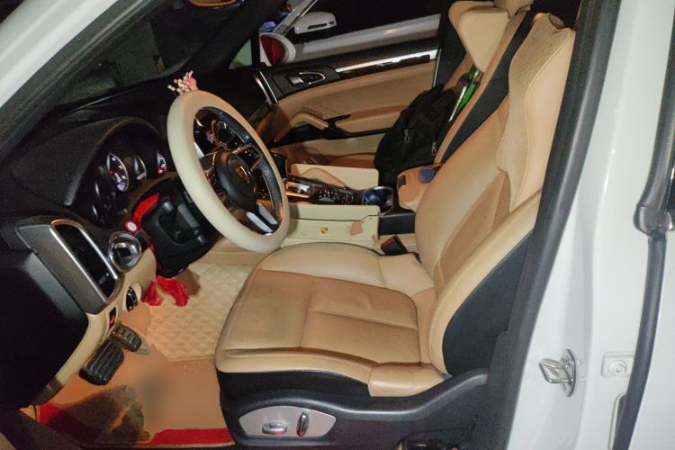 Used Porsche Cayenne 2016 Cayenne 3.0T Left Front Seat