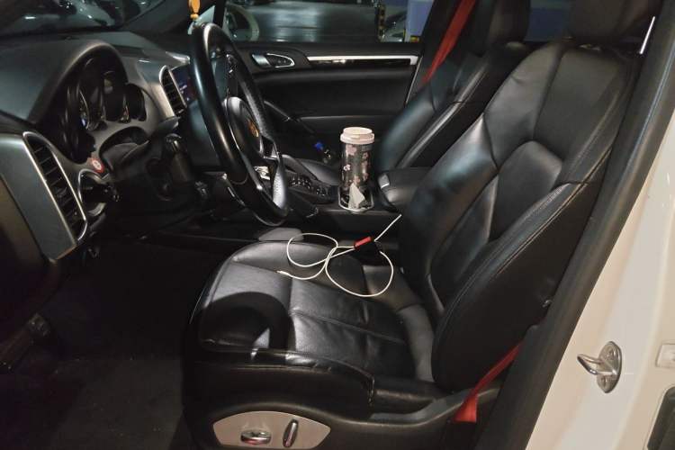 Used Porsche Cayenne 2016 Cayenne 3.0T Left Front Seat
