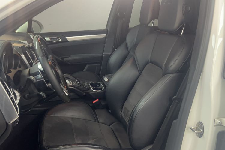 Used Porsche Cayenne 2016 Cayenne GTS 3.6T Left Front Seat