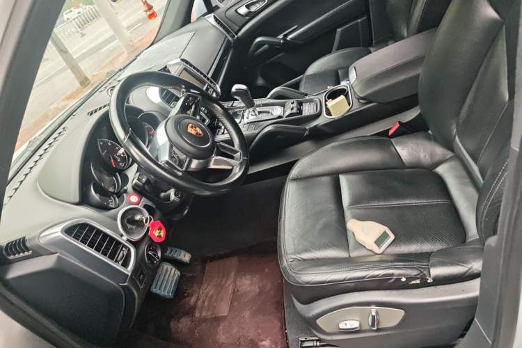 Used Porsche Cayenne 2016 Cayenne 3.0T Left Front Seat