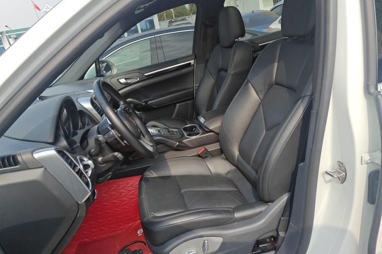 Used Porsche Cayenne 2016 Cayenne 3.0T Left Front Seat