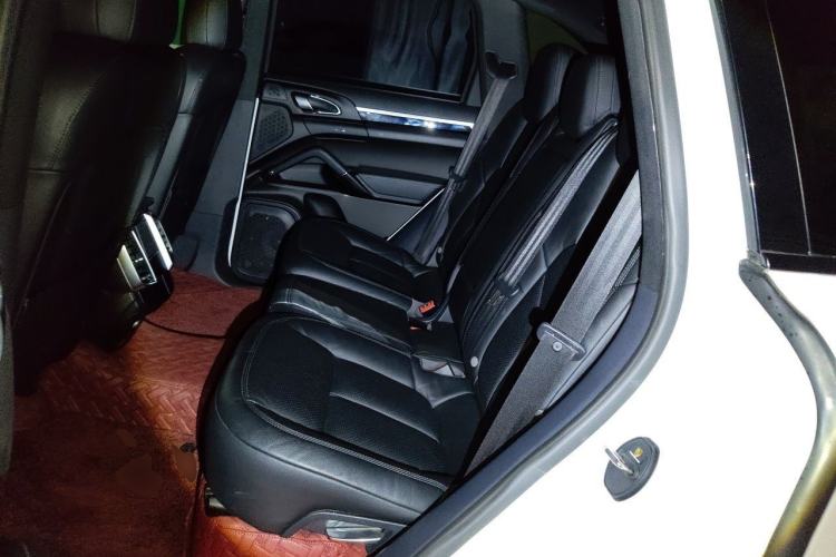 Used Porsche Cayenne 2016 Cayenne 3.0T Left Rear Seat