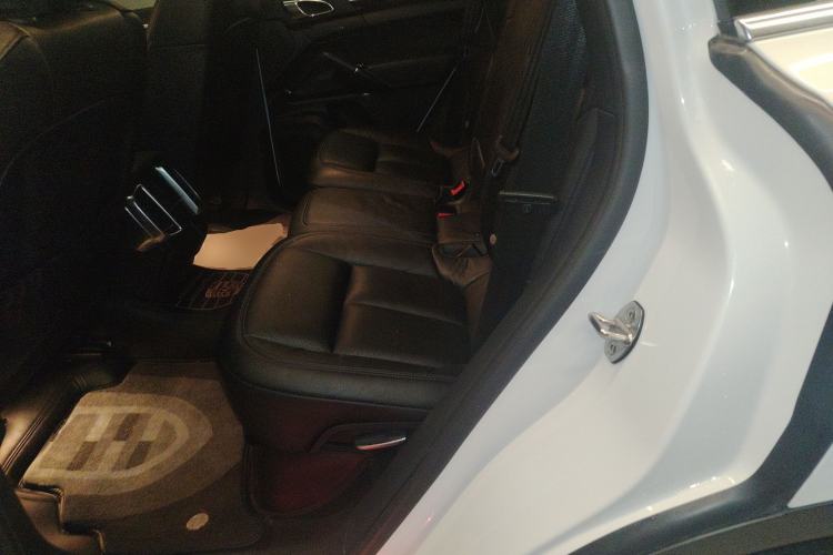 Used Porsche Cayenne 2016 Cayenne 3.0T Left Rear Seat