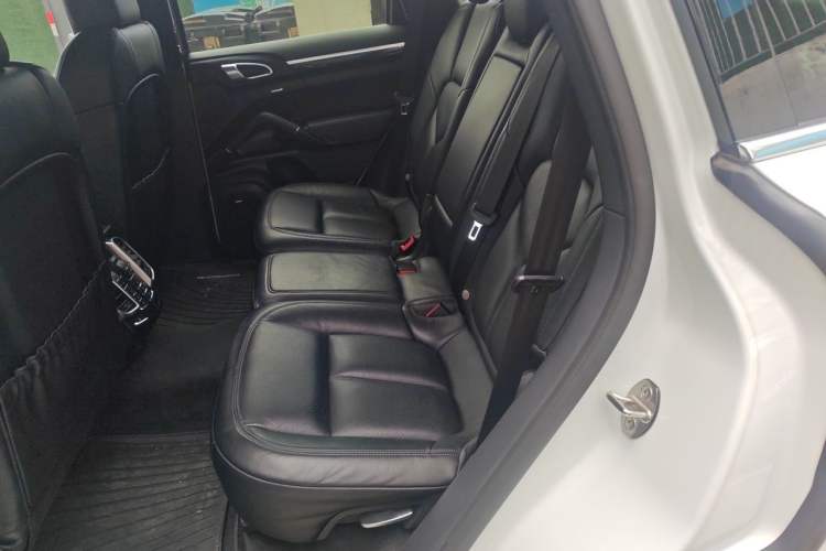 Used Porsche Cayenne 2016 Cayenne S 3.6T Left Rear Seat