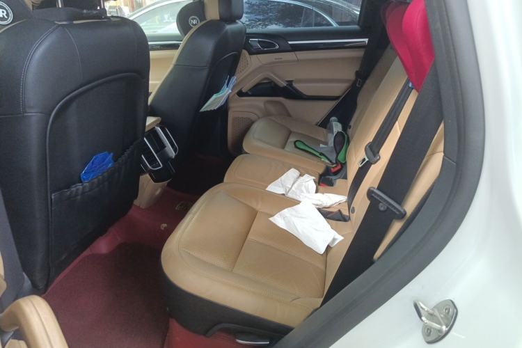 Used Porsche Cayenne 2016 Cayenne 3.0T Left Rear Seat