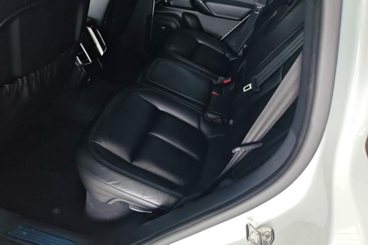 Used Porsche Cayenne 2016 Cayenne 3.0T Left Rear Seat