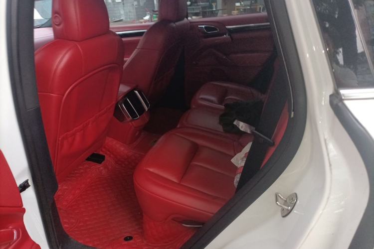 Used Porsche Cayenne 2016 Cayenne 3.0T Left Rear Seat