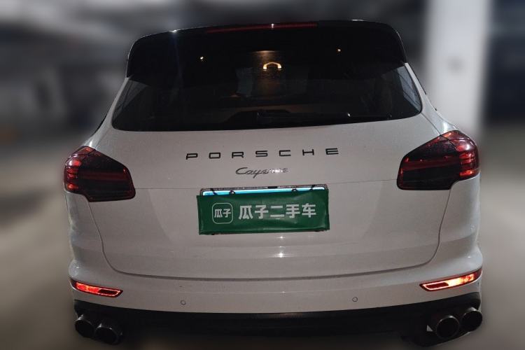 Used Porsche Cayenne 2016 Cayenne Platinum Edition 3.0T Rear
