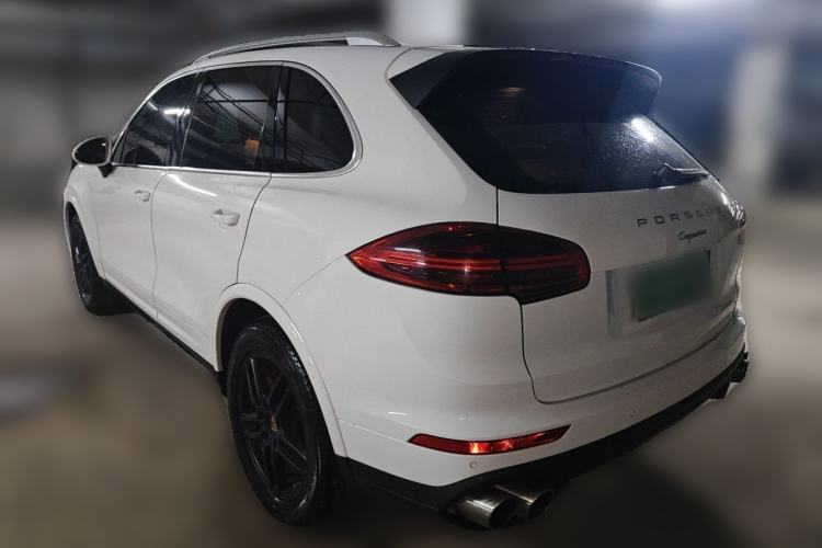 Used Porsche Cayenne 2016 Cayenne Platinum Edition 3.0T Rear Left 45 Deg
