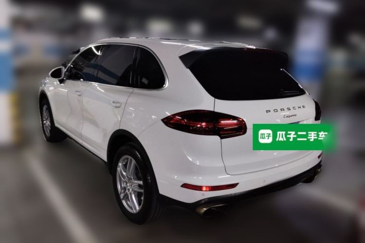 Used Porsche Cayenne 2016 Cayenne Platinum Edition 3.0T Rear Left 45 Deg