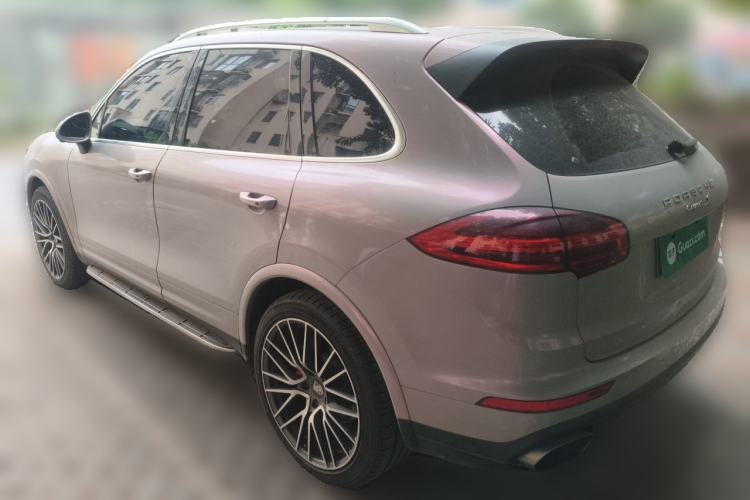 Used Porsche Cayenne 2016 Cayenne Platinum Edition 3.0T Rear Left 45 Deg
