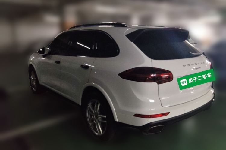 Used Porsche Cayenne 2016 Cayenne Platinum Edition 3.0T Rear Left 45 Deg