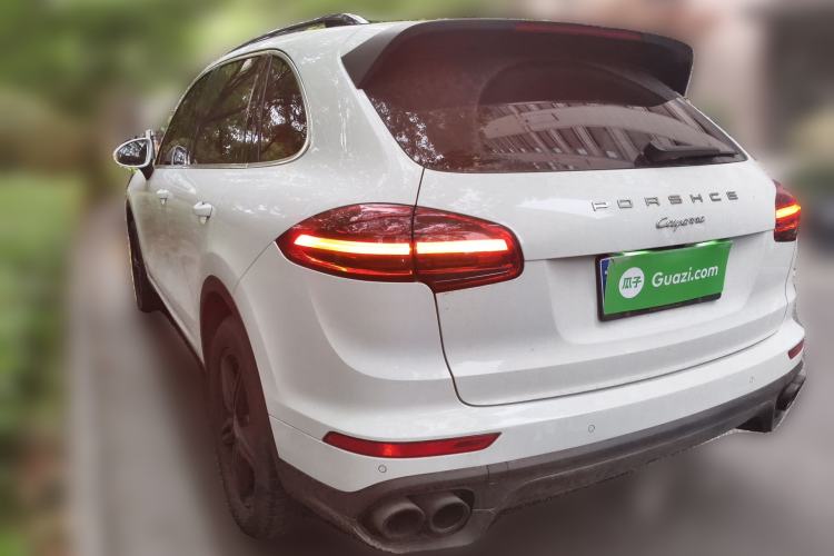 Used Porsche Cayenne 2016 Cayenne 3.0T Rear Left 45 Deg